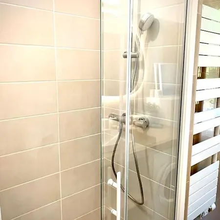 Apartamento Superbe 3 Pieces - 30m De La - Terrasse - Clim - Parking