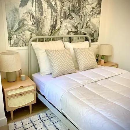 Apartamento Superbe 3 Pieces - 30m De La - Terrasse - Clim - Parking Saint-Raphaël