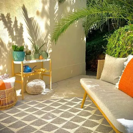 Superbe 3 Pieces - 30m De La - Terrasse - Clim - Parking Apartamento *