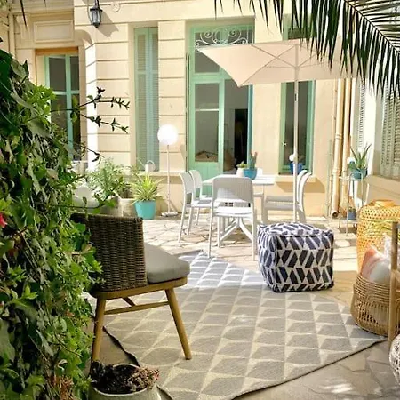 Superbe 3 Pieces - 30m De La - Terrasse - Clim - Parking Apartment