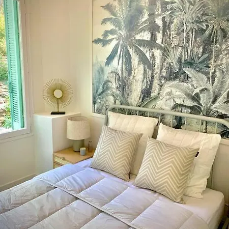 Superbe 3 Pieces - 30m De La - Terrasse - Clim - Parking Apartment